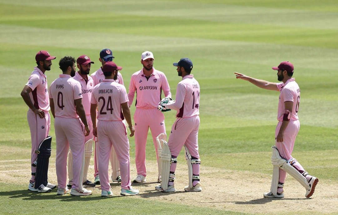 Warne's Unwritten Prey: The Blank Cells of the Australia–South Africa Test Rivalry Warne's Unwritten Prey: The Blank Cells of the Australia–South Africa Test Rivalry