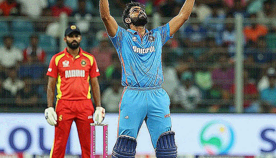 পালামের ৩৯ উইকেট স্পিনে: শামির অনুপস্থিতি কি পিচের সিদ্ধান্ত, নাকি নির্বাচনের ছায়া? পালামের ৩৯ উইকেট স্পিনে: শামির অনুপস্থিতি কি পিচের সিদ্ধান্ত, নাকি নির্বাচনের ছায়া?