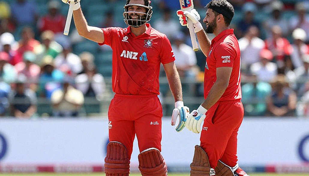 ১০ হাজার টেস্ট রানের দৌড়: সংখ্যাটা যেখানে মিথ্যা বলে, সেখান থেকেই শুরু আসল বিশ্লেষণ ১০ হাজার টেস্ট রানের দৌড়: সংখ্যাটা যেখানে মিথ্যা বলে, সেখান থেকেই শুরু আসল বিশ্লেষণ