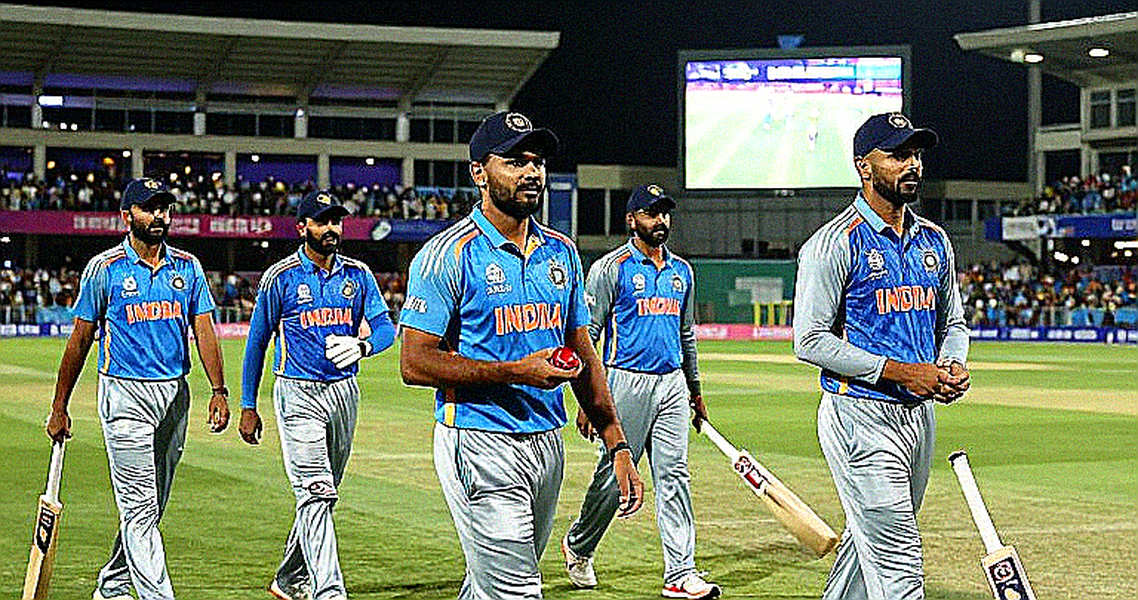 ছয় উইকেটে তেইশ রান: আফগানিস্তানের ভাঙনের ফ্রেম-বাই-ফ্রেম পাঠ আর বাংলাদেশের পেস-গল্পের আসল মানে
