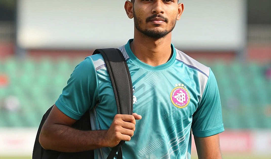 হেম্পের শিট, ৭০ রানের ক্ষত আর টাসমানিয়ার নীরবতা হেম্পের শিট, ৭০ রানের ক্ষত আর টাসমানিয়ার নীরবতা